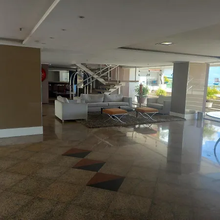 Yacht Coast Beira Mar Apartamento *